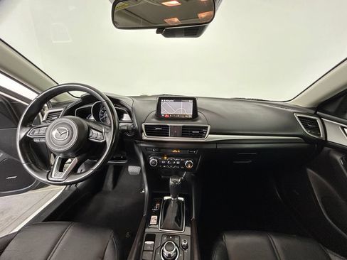 Used 2017 MAZDA MAZDA3 Touring w/ Popular Equipment Package FWD image 13
