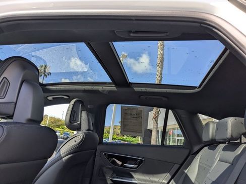 Used 2026 Mercedes-Benz GLC 300 4MATIC image 19