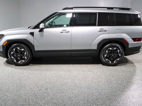 Used 2024 Hyundai Santa Fe SEL image 10