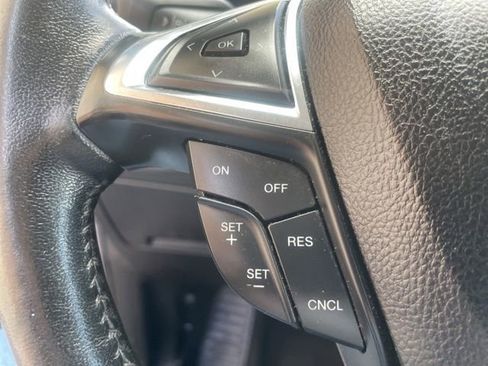 Used 2022 Ford Edge Titanium AWD/4WD image 27
