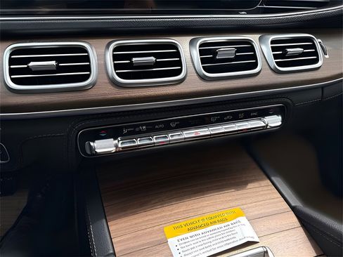 New 2025 Mercedes-Benz GLE 450 4MATIC image 19