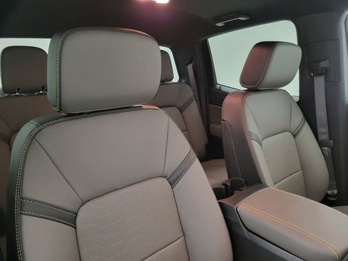 New 2026 Chevrolet Colorado ZR2 w/ Technology Package image 43