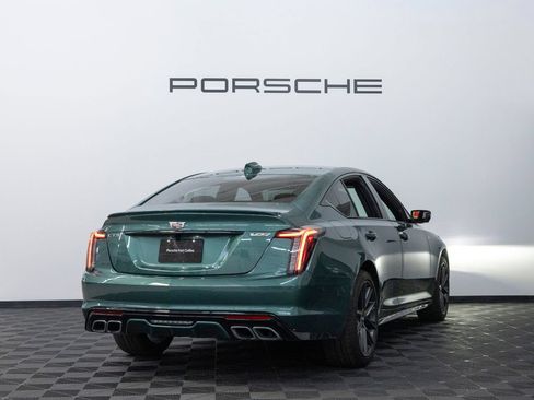 Used 2025 Cadillac CT5 V w/ Technology Package AWD/4WD image 4