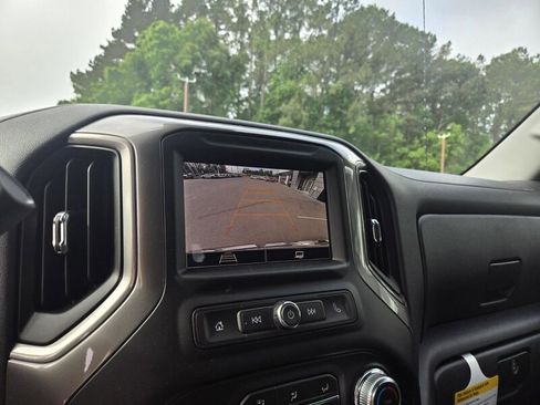 New 2026 GMC Sierra 1500 Pro w/ Pro Value Package image 14