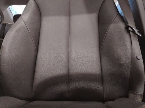 Used 2017 BMW 320i Sedan image 75