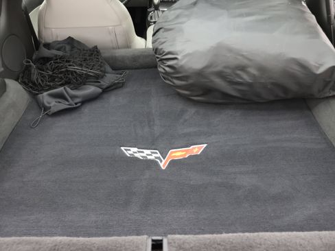Used 2009 Chevrolet Corvette Coupe w/ Preferred Equipment Group RWD image 25