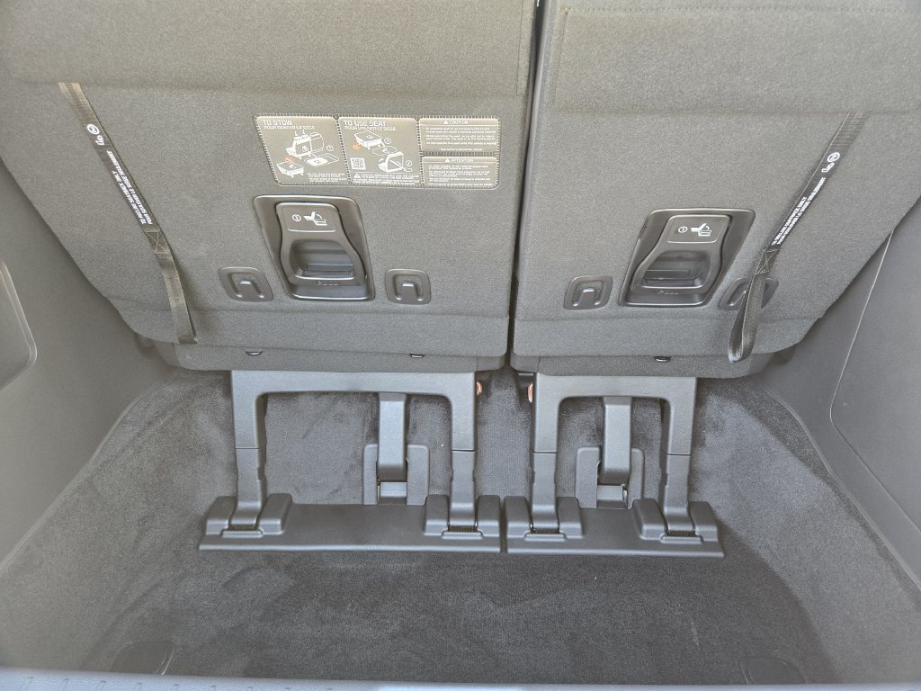 New 2026 Kia Carnival SX FWD image 26