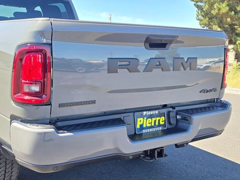 New 2026 RAM 3500 Big Horn AWD/4WD image 7