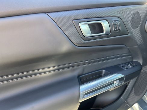 Used 2025 Ford Mustang GT Premium image 15
