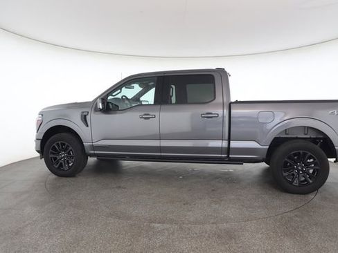 Used 2025 Ford F150 Platinum AWD/4WD image 7