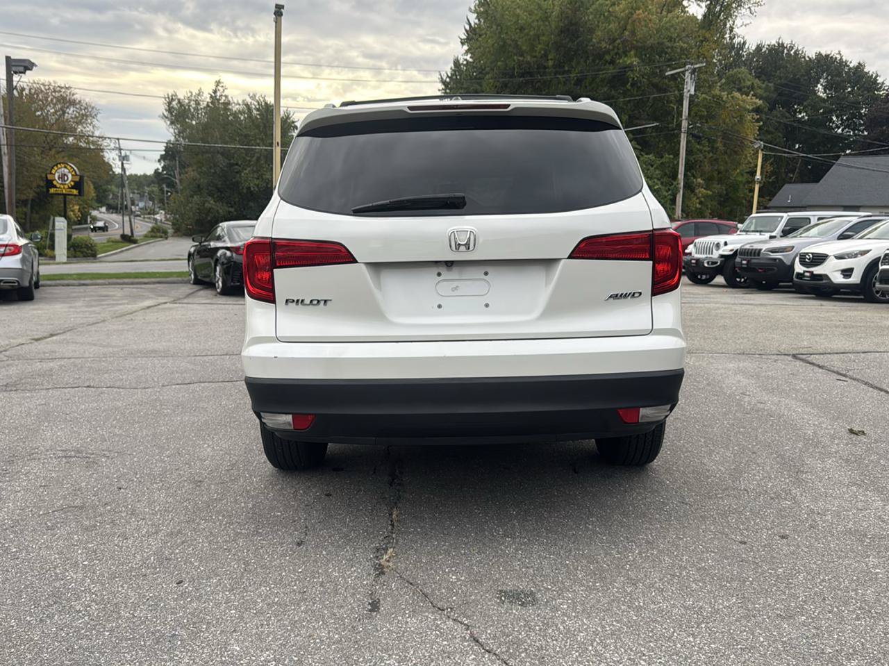 Used 2016 Honda Pilot EX-L image 10