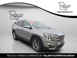 Used 2024 GMC Terrain SLT video 1