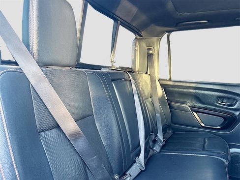 Used 2023 Nissan Titan PRO-4X w/ Pro-4x Convenience Package image 28