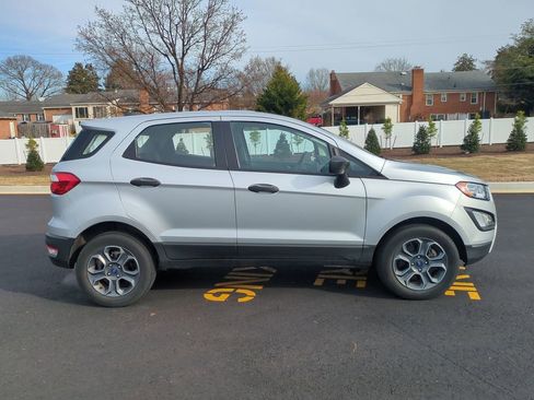 Used 2020 Ford EcoSport S image 3
