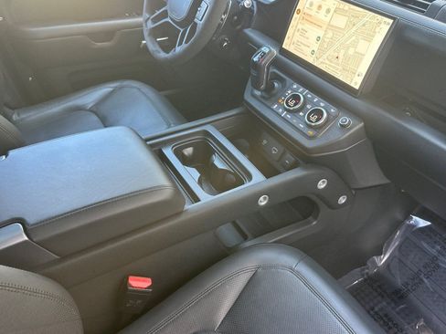 Used 2024 Land Rover Defender 110 Carpathian Edition AWD/4WD image 36