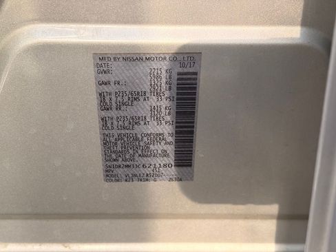 Used 2018 Nissan Pathfinder SV AWD/4WD image 10