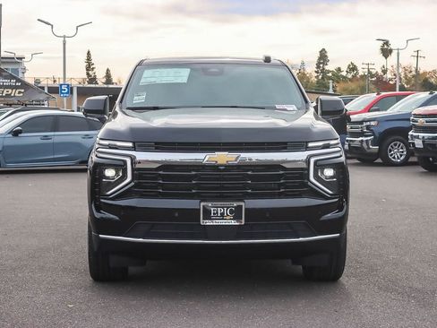 New 2026 Chevrolet Suburban LS image 6