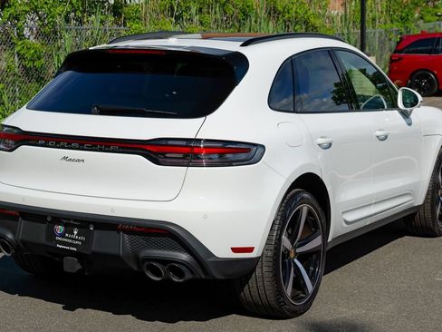 Used 2025 Porsche Macan AWD/4WD image 8