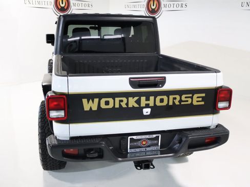 Used 2021 Jeep Gladiator Sport image 70