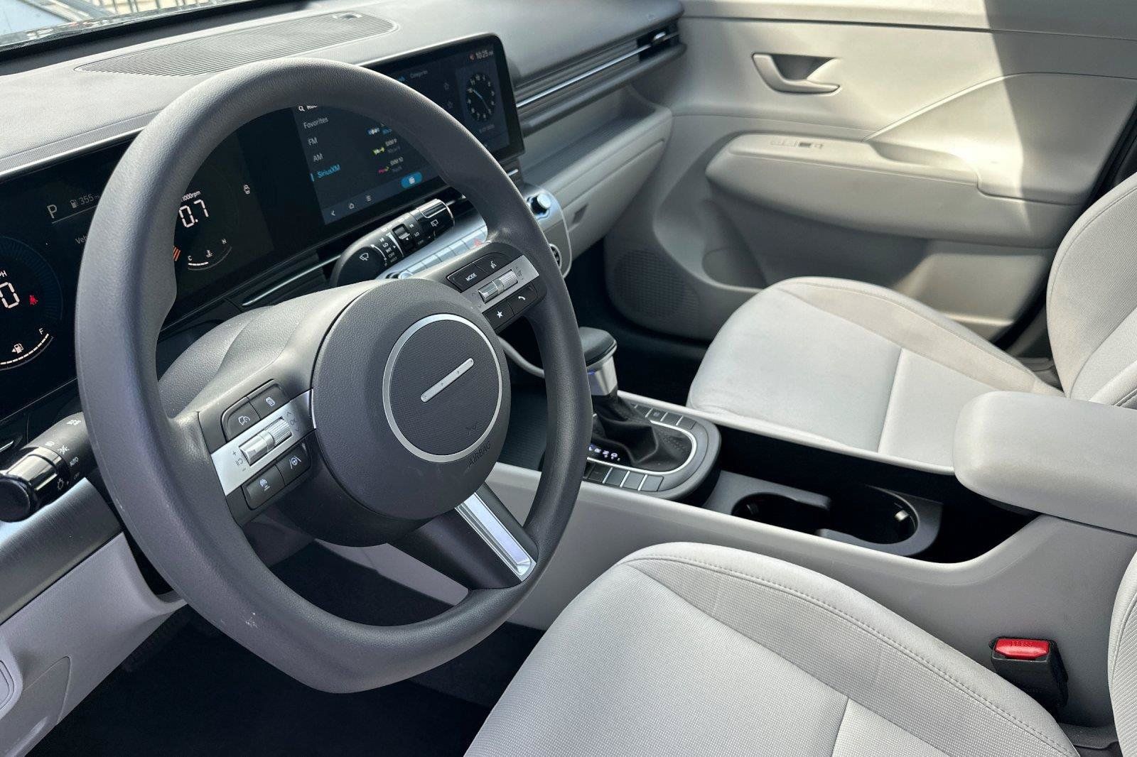 Used 2026 Hyundai Kona SE FWD image 9