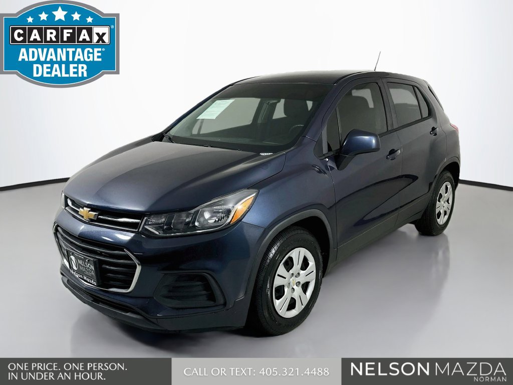 Used 2018 Chevrolet Trax LS w/ Fleet Convenience Package FWD image 1
