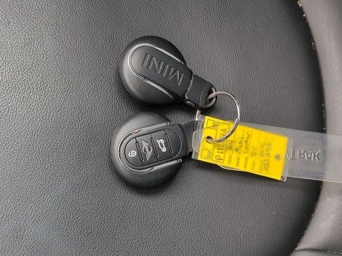 Used 2024 MINI Cooper SE image 33