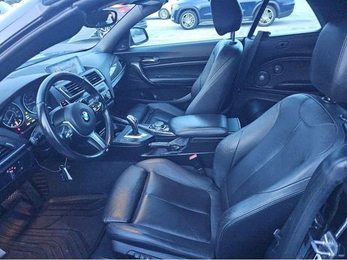 Used 2015 BMW M235i Convertible RWD image 11