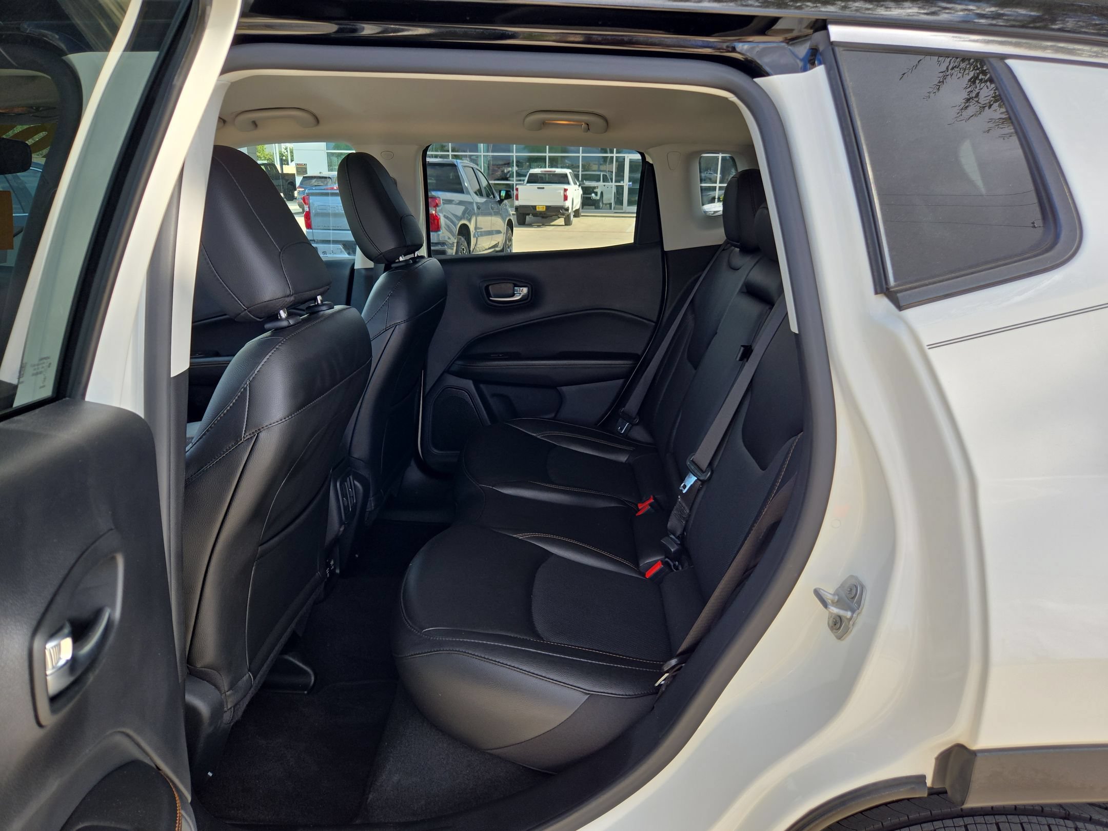 Used 2021 Jeep Compass Limited AWD/4WD image 13