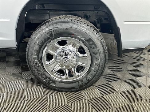 New 2026 RAM 2500 Tradesman image 17