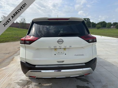 Certified 2023 Nissan Rogue Platinum w/ Platinum Premium Package image 6
