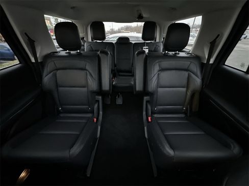 New 2025 Lincoln Navigator Reserve image 22