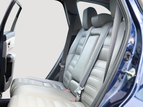 Used 2017 Honda CR-V LX image 17