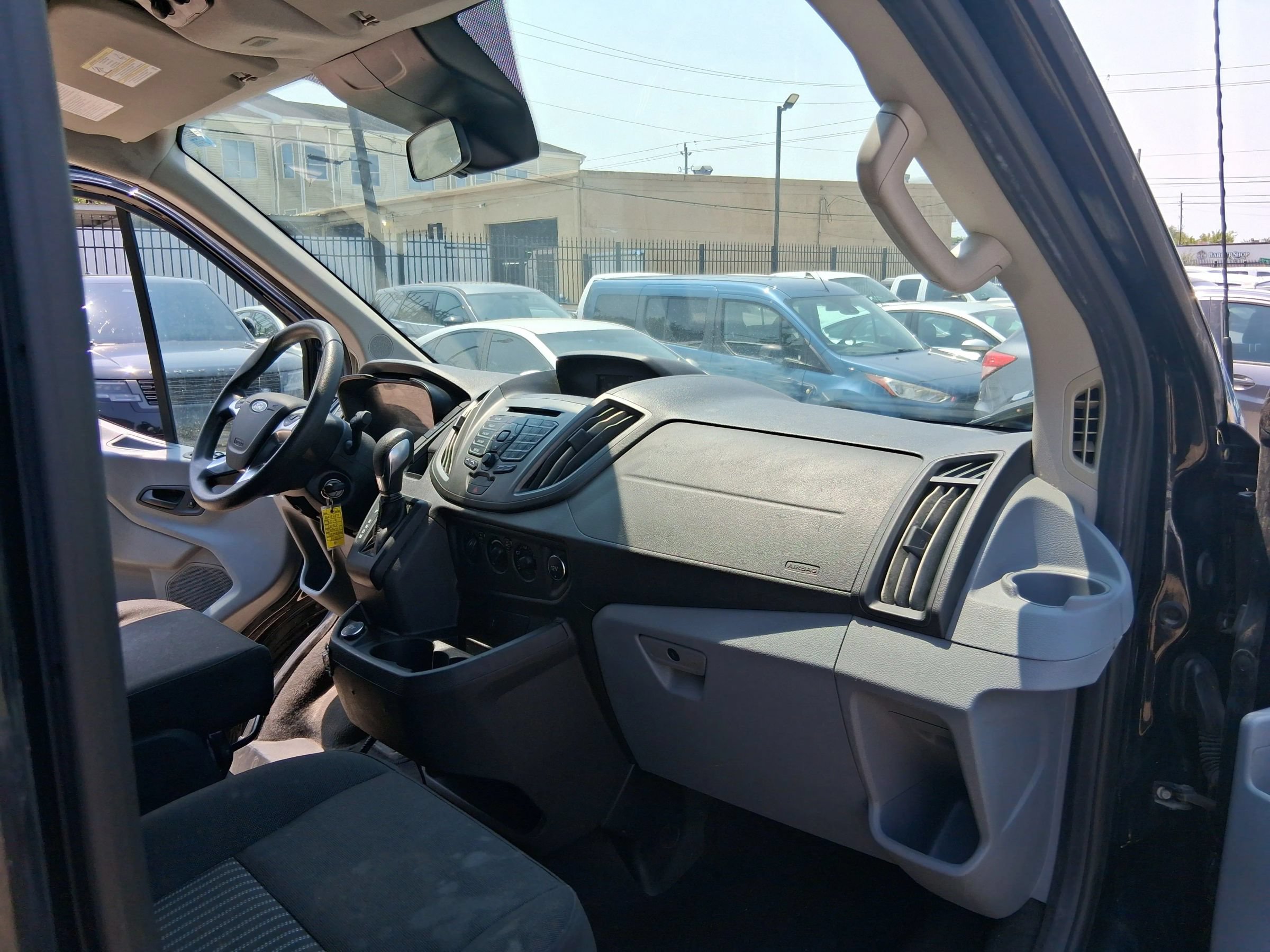 Used 2019 Ford Transit 150 XL RWD image 36