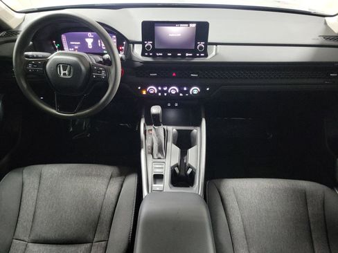 Certified 2023 Honda Accord EX image 12