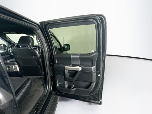 Used 2015 Ford F150 Lariat AWD/4WD image 28