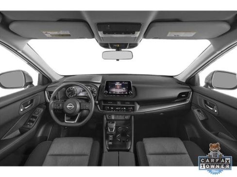 Certified 2025 Nissan Rogue SV FWD image 45