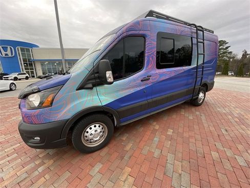 Used 2023 Ford Transit 250 Medium Roof AWD w/ Load Area Protection Package image 5