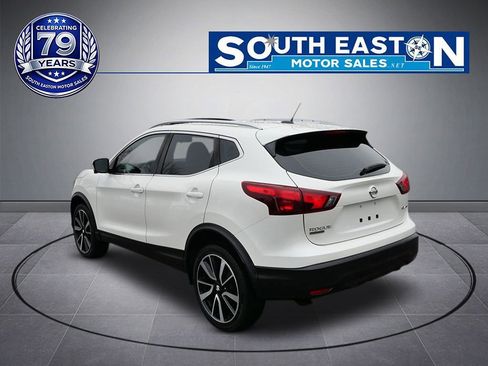 Used 2017 Nissan Rogue Sport SL w/ SL Premium Package AWD/4WD image 5
