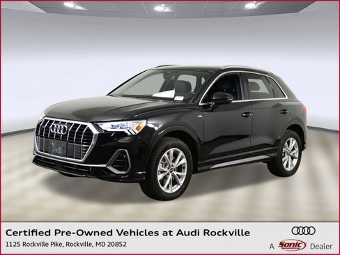 Certified 2022 Audi Q3 2.0T Premium Plus image 1