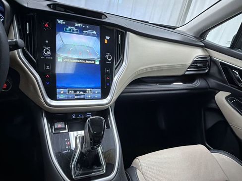 Used 2024 Subaru Outback Limited image 18