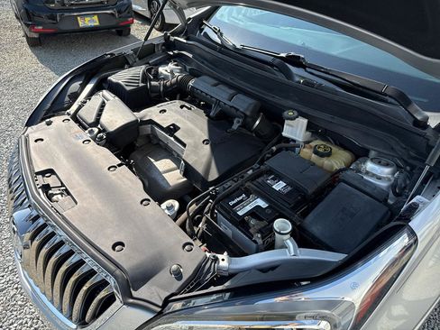 Used 2018 Buick Envision Essence image 30