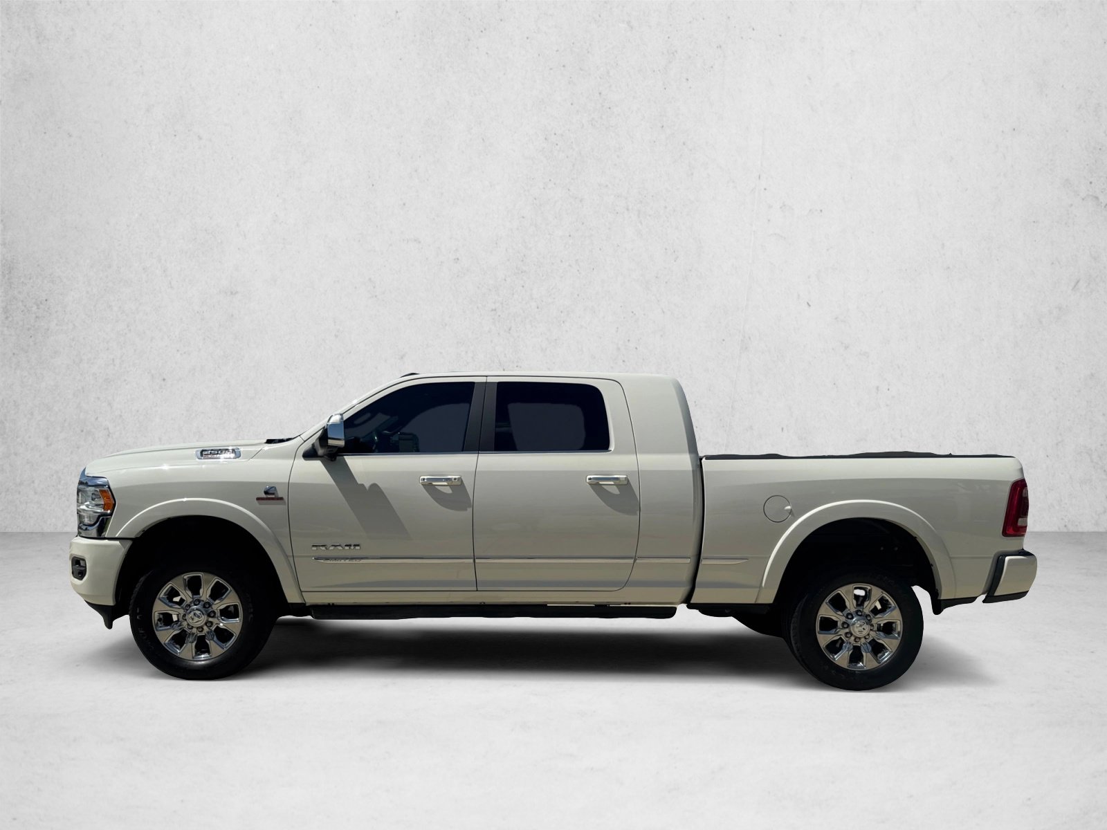 Used 2021 RAM 2500 Limited AWD/4WD image 8