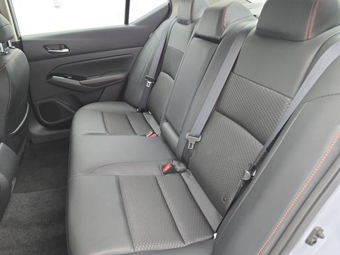 Certified 2025 Nissan Altima 2.5 SR FWD image 13