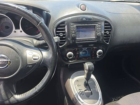 Used 2012 Nissan Juke SV AWD/4WD image 17