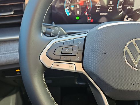 New 2026 Volkswagen Tiguan S FWD image 16