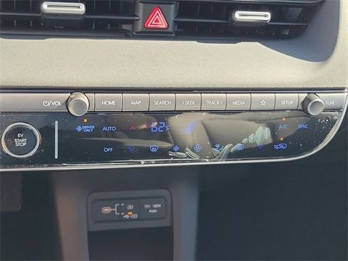 New 2026 Hyundai Ioniq 5 SEL image 11