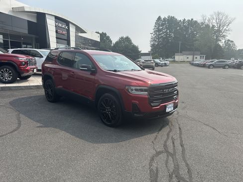 Certified 2023 GMC Acadia SLE w/ Driver Convenience Package AWD/4WD image 16