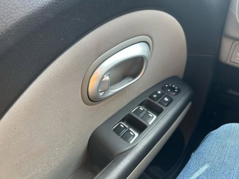 Used 2019 Kia Soul image 23