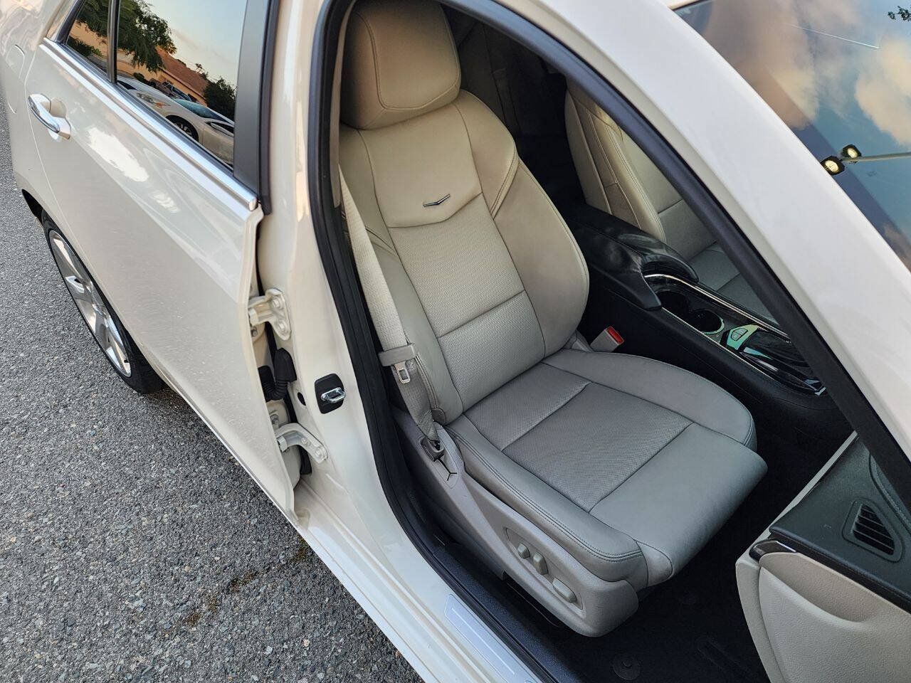 Used 2013 Cadillac ATS Luxury w/ Cold Weather Package RWD image 28