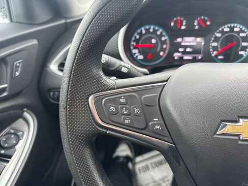 Used 2025 Chevrolet Malibu LT image 29